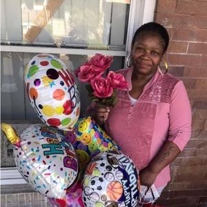 Meet your Posher, Lenae